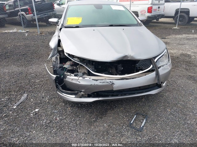 Chrysler 200 Limited Platinum 2017 1C3CCCAB3HN508813 Image 6