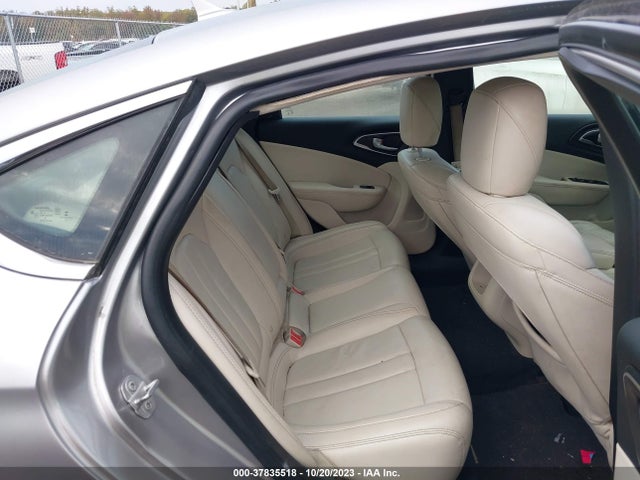 Chrysler 200 Limited Platinum 2017 1C3CCCAB3HN508813 Image 8