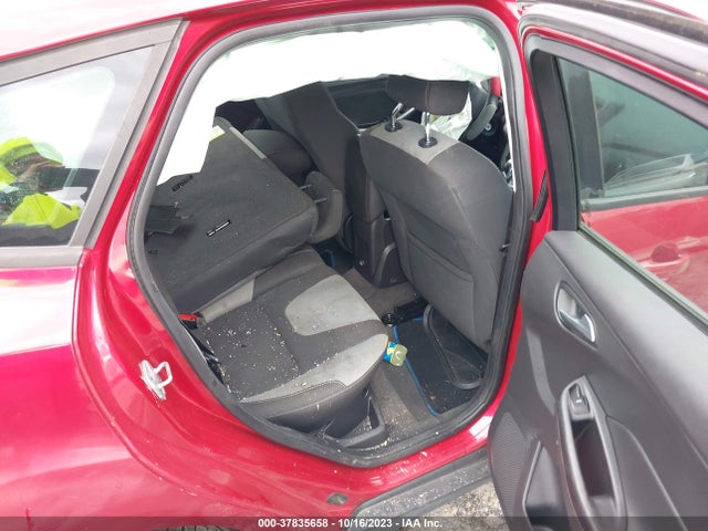 2012 FORD FOCUS SE VIN: 1FAHP3K2XCL193667