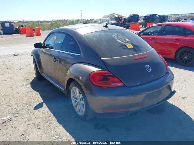 2013 VOLKSWAGEN BEETLE 2.0L TDI VIN: 3VWJL7AT0DM660116