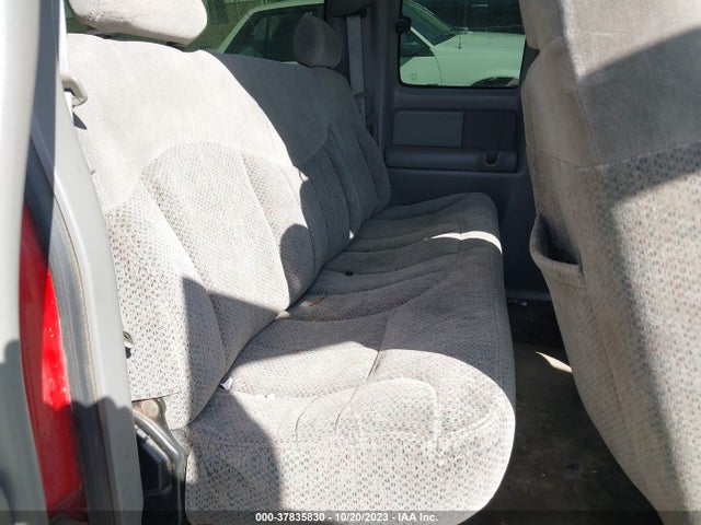 1999 CHEVROLET SILVERADO 1500 LS VIN: 2GCEK19T3X1186036