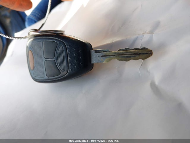 2007 DODGE CALIBER R/T VIN: 1B3HE78K27D110104