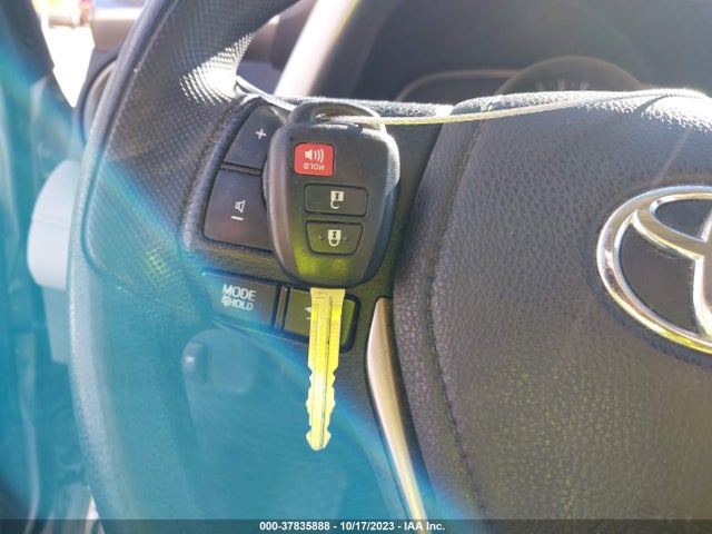 Toyota Rav4 Xle 2015 2T3RFREV4FW295509 Image 11
