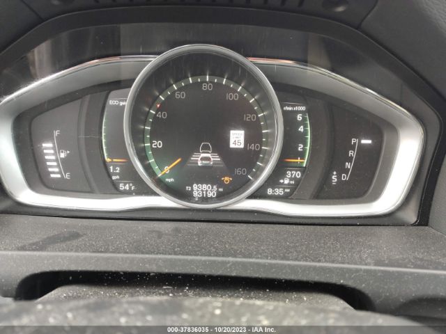 2018 VOLVO V60 YV140MEL5J2398656 Photo 6