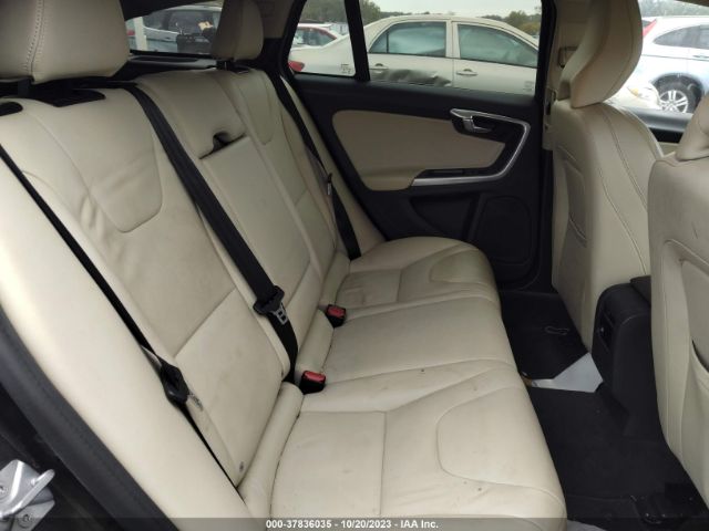 2018 VOLVO V60 YV140MEL5J2398656 Photo 7
