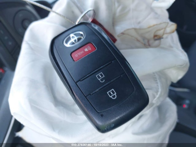 Toyota Corolla Cross Le 2022 7MUCAAAG5NV019164 Image 11