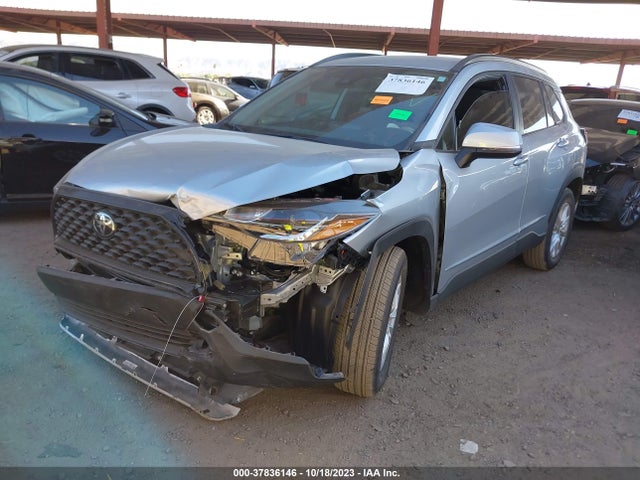 Toyota Corolla Cross Le 2022 7MUCAAAG5NV019164 Image 2