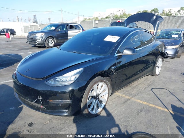 Tesla Model 3 Mid Range/standard Range/standard Range Plus/long Range 2019 5YJ3E1EA4KF401772 Image 2