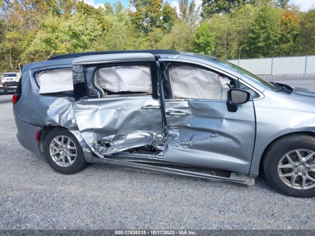 2C4RC1DG2LR145174 Chrysler Voyager Lxi