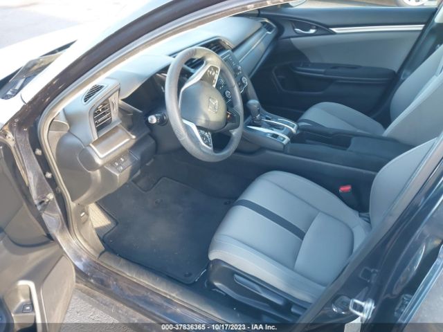 19XFC2F60KE207006 Honda Civic Sedan Lx
