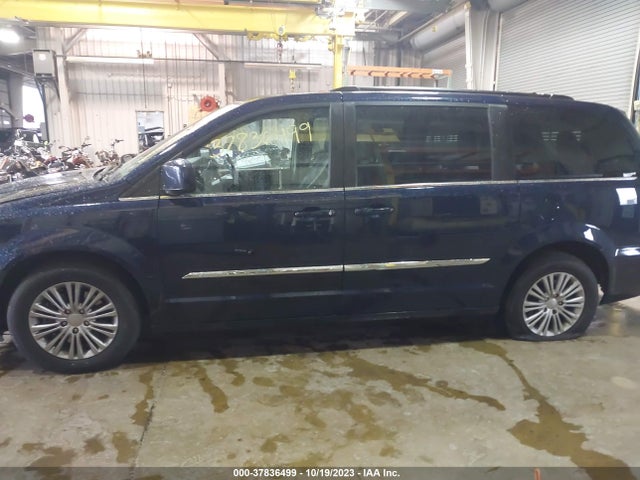 2C4RC1CG7GR215243 Chrysler Town & Country Touring-l