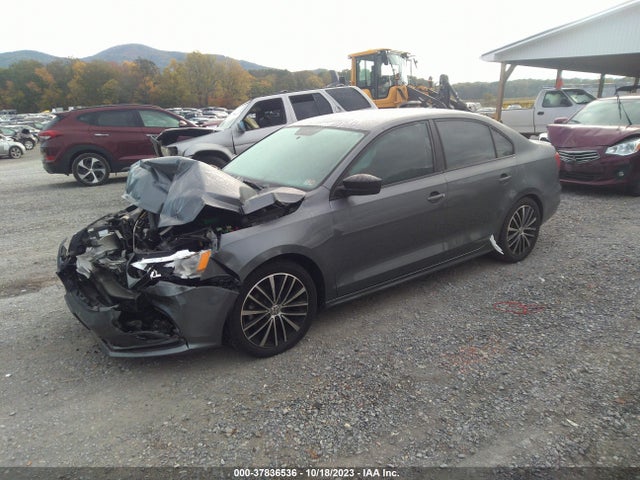 3VWD17AJ4GM410352 Volkswagen Jetta Sedan 1.8t Sport