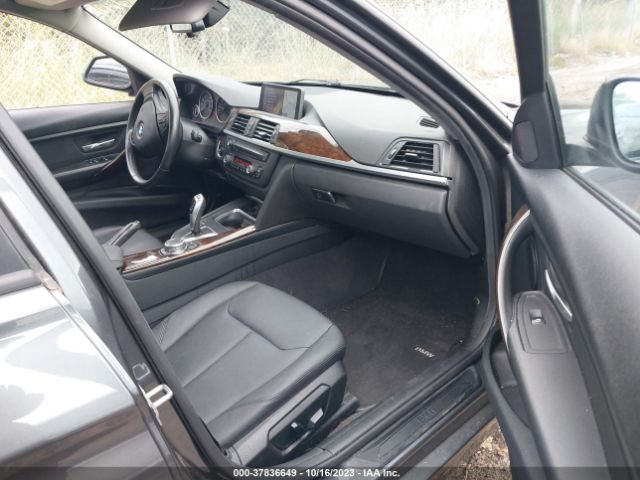 WBA3C3G50FNS76629 BMW 3 Series 320i Xdrive