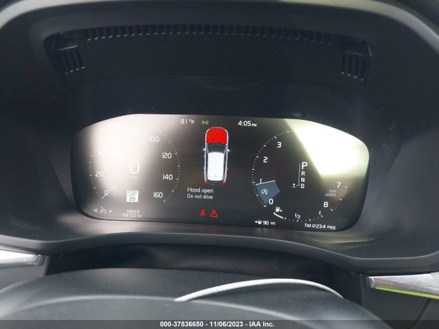 2019 VOLVO XC60 T5 INSCRIPTION VIN: LYV102DL9KB238097