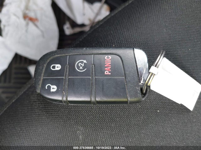 2015 JEEP RENEGADE LATITUDE VIN: ZACCJBBT1FPC20540