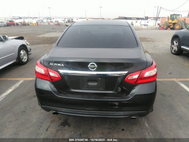 Nissan Altima 2.5 S 2017 1N4AL3AP1HN314656 Image 17