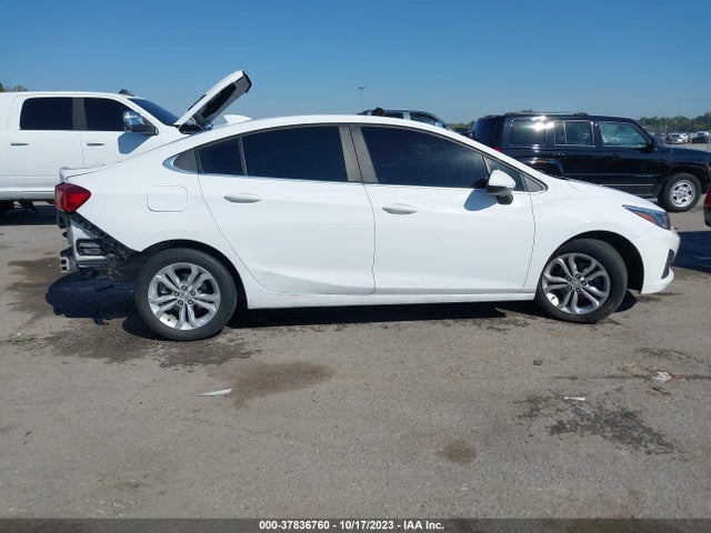 Chevrolet CRUZE LT 2019 1G1BE5SM3K7119042 Image 13