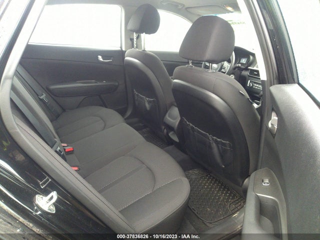 KIA Optima Lx 2016 5XXGT4L32GG097469 Image 8