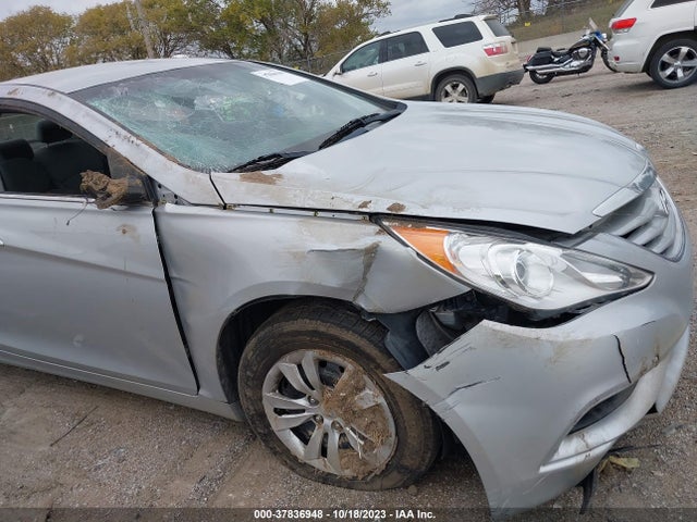 2012 HYUNDAI SONATA GLS VIN: 5NPEB4AC2CH401623