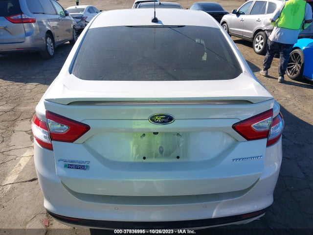 Ford Fusion Energi Titanium 2016 3FA6P0SU3GR241606 Image 17