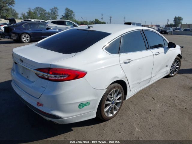 3FA6P0PU3JR150402 Ford Fusion Energi Se