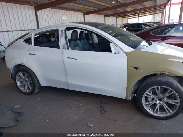 5YJYGDEE0MF094348 Tesla Model Y Long Range