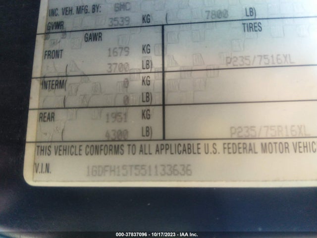 2005 GMC SAVANA CARGO VAN YF7 UPFITTER VIN: 1GDFH15T551133636