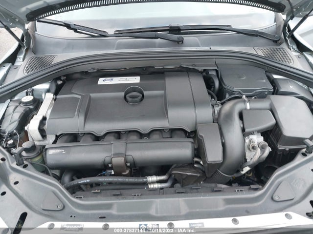 2013 VOLVO XC60 3.2L VIN: YV4952DL7D2398842