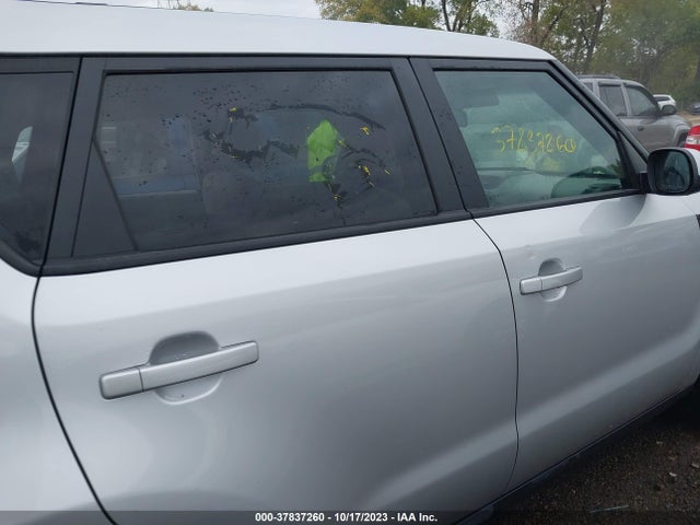 KIA Soul 2017 KNDJN2A2XH7419526 Image 13