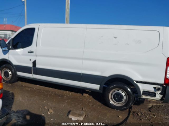 1FTNE9ZM1FKA20126 Ford TRANSIT CARGO VAN