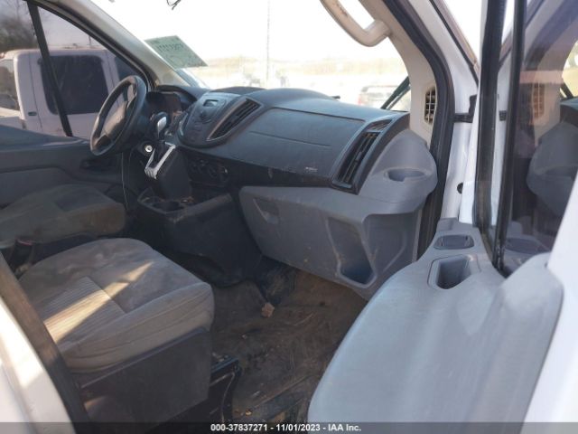 1FTNE9ZM1FKA20126 Ford TRANSIT CARGO VAN