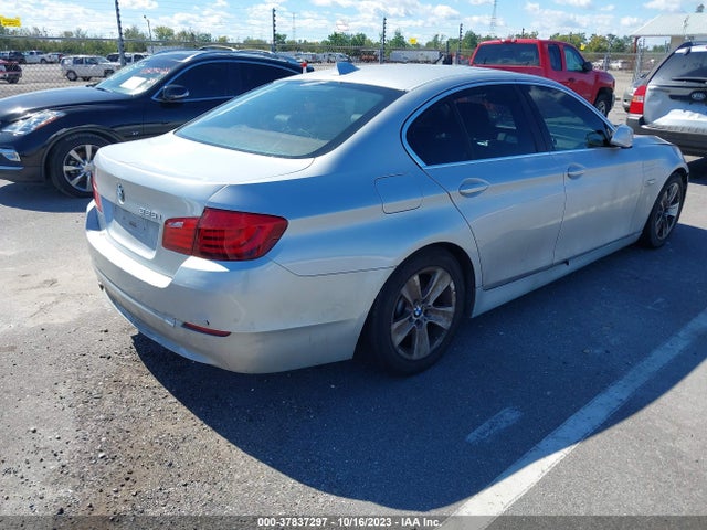 2011 BMW 5 SERIES 528I VIN: WBAFR1C52BC747594