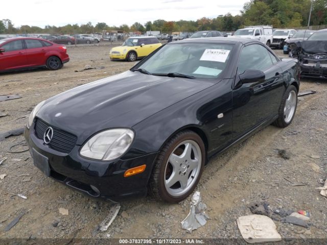 1999 MERCEDES-BENZ SLK-CLASS WDBKK47F9XF142292 Photo 1