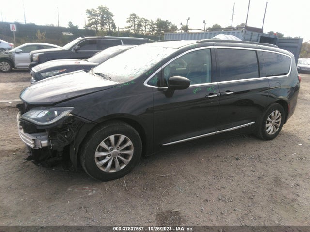 2C4RC1BGXHR524739 Chrysler Pacifica Touring-l
