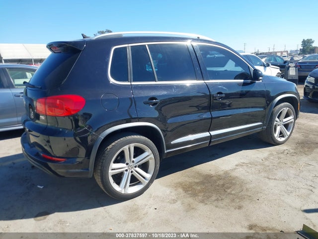 WVGAV7AX7GW052514 Volkswagen Tiguan R-line