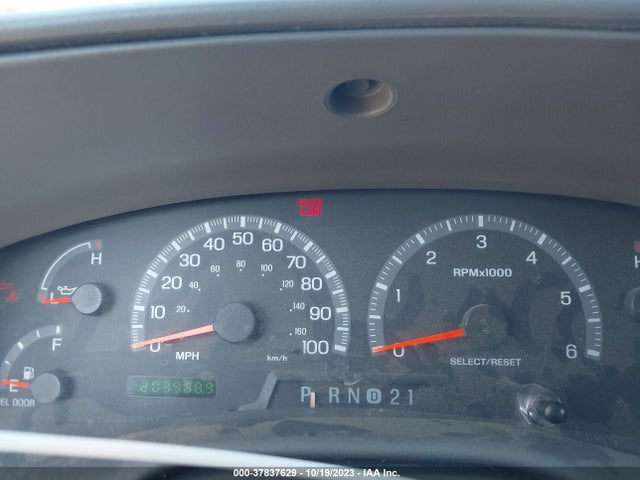2001 FORD EXPEDITION XLT VIN: 1FMPU16LX1LB80156