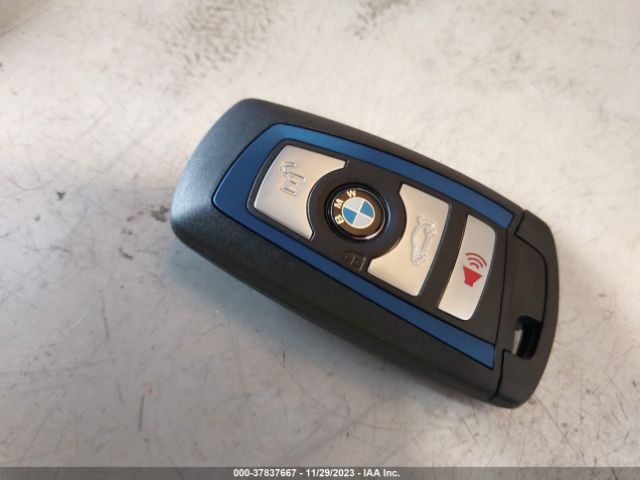 WBA8B9G59JNU57667 BMW 330I
