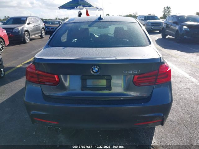 WBA8B9G59JNU57667 BMW 330I