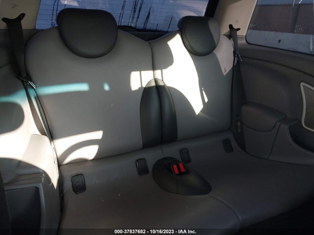 2006 MINI COOPER HARDTOP WMWRC33536TK15190 Photo 7