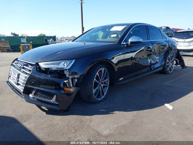Audi S4 3.0t Premium Plus 2018 WAUB4AF44JA134807 Image 2