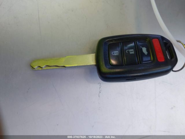 2HKRM3H44GH551663 Honda CR-V SE
