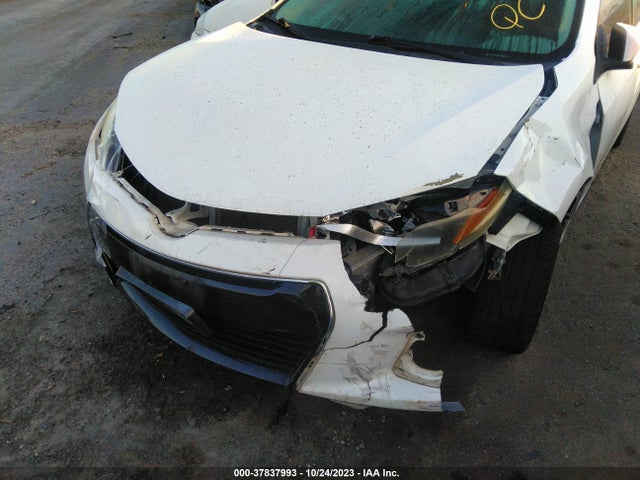 2014 TOYOTA COROLLA S PLUS VIN: 5YFBURHE2EP011208