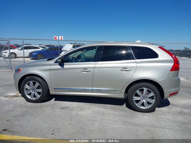 2017 VOLVO XC60 T5 INSCRIPTION VIN: YV440MDU0H2005654