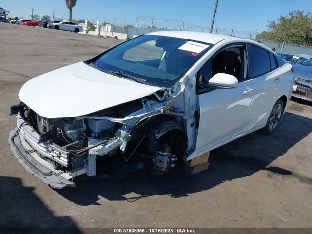 Toyota PRIUS XLE 2019 JTDKARFU6K3098148 Image 2