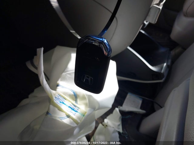 Honda Odyssey Touring 2016 5FNRL5H98GB134183 Image 11