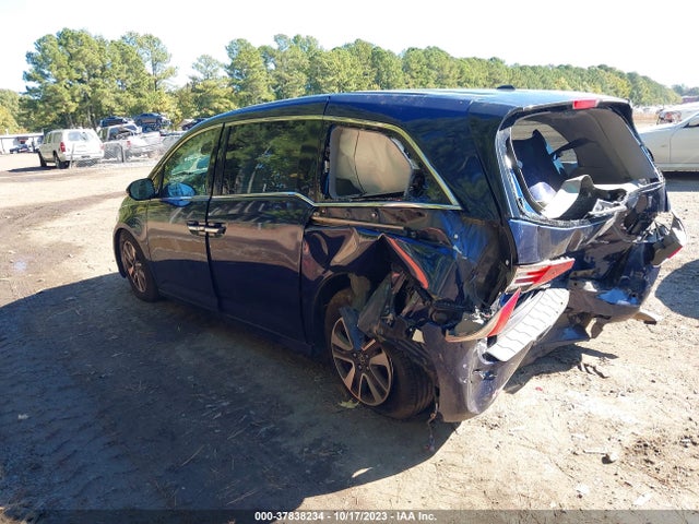 Honda Odyssey Touring 2016 5FNRL5H98GB134183 Image 3