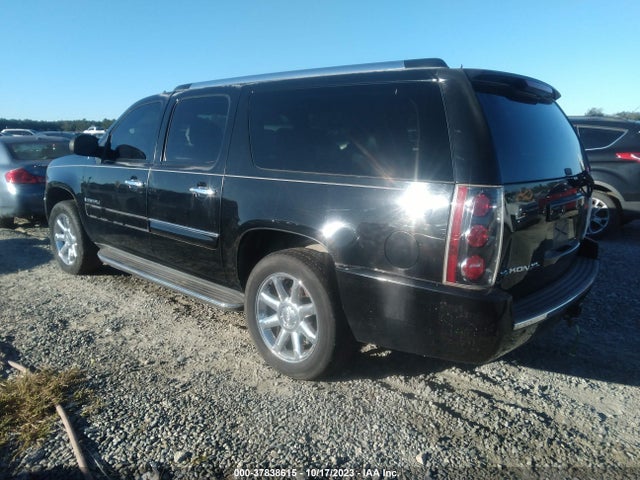 2007 GMC YUKON XL DENALI VIN: 1GKFK66877J361769