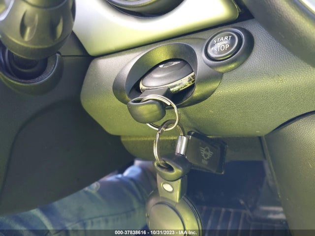 2008 MINI COOPER WMWMF33538TT60296 Photo 10