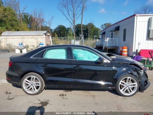 WAUAUGFF3K1027653 Audi A3 40 Premium/40 Titanium Premium