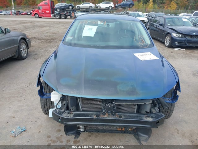 1VWBT7A33HC022857 Volkswagen Passat 1.8t Se
